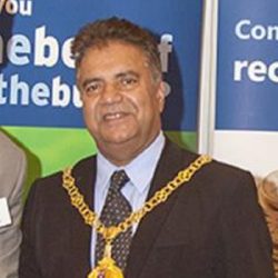 mayor nazir